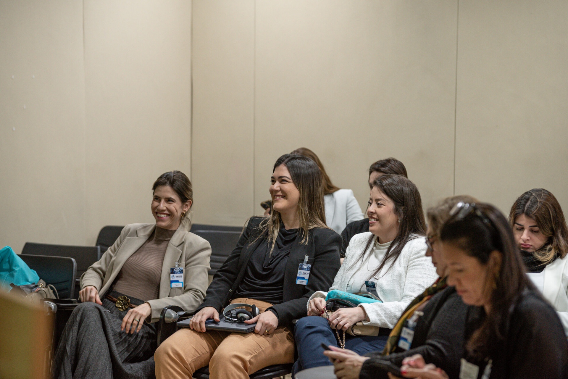 Médicas participantes na plateia